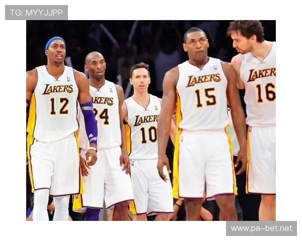 湖人三巨头爆发却难掩内线劣势内线得分落后暴露顽疾问题深层隐患