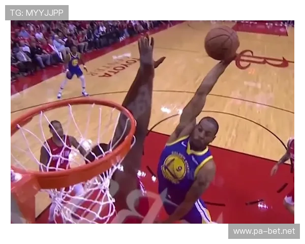 火箭逆转惊天一战 社交平台瞬间刷屏热议赛场奇迹